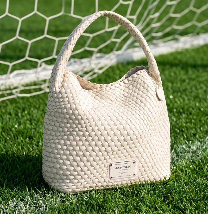 Cartera crema Lazo